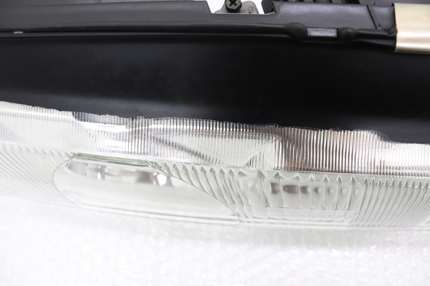 【USED】 NISSAN Headlight RHS Projector Type - BNR32 Early Model