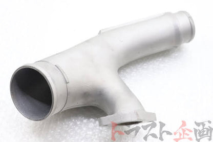 【USED】 NISSAN Intake Pipe - BNR32