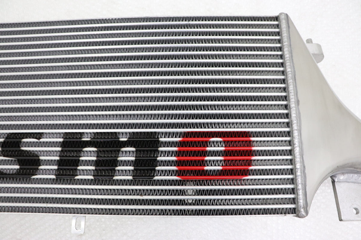 【USED】 NISMO Intercooler - BNR32 BCNR33