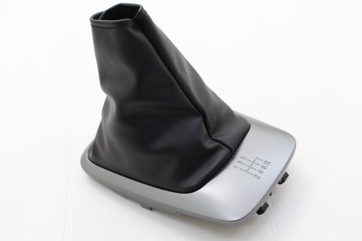 NISSAN Shift Boot Console - S15 1999/01
