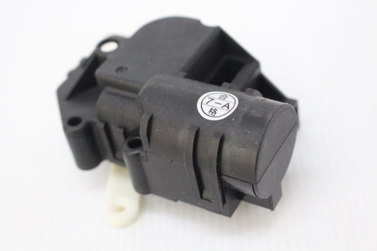 NISSAN Heater & Blower Motor Door Actuator - BNR32