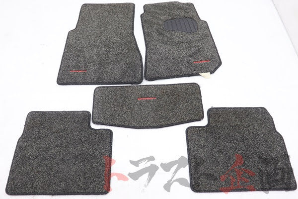 【USED】NISSAN Floor Mat - BNR32