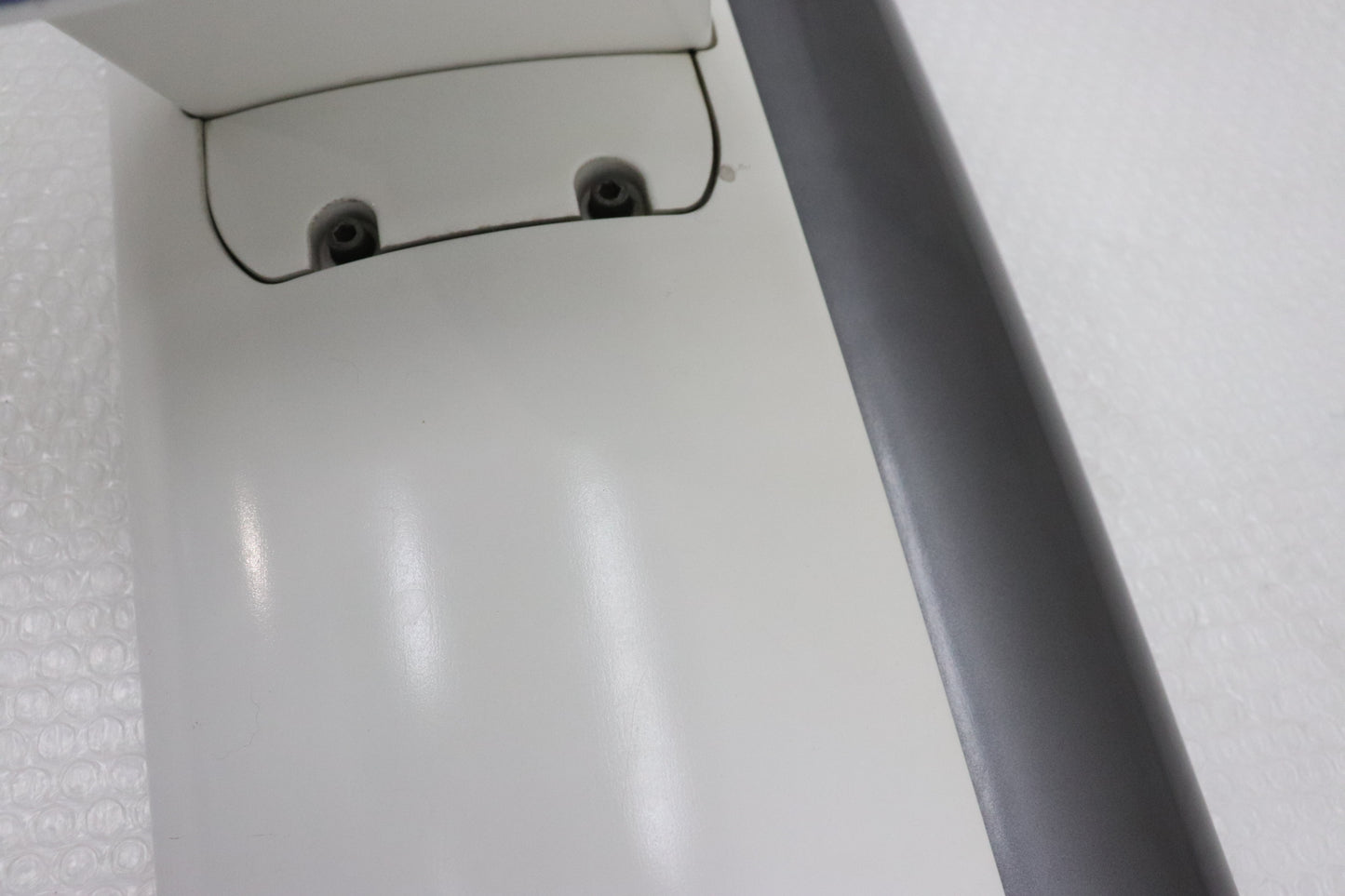 【USED】 NISSAN Rear Spoiler - BNR34