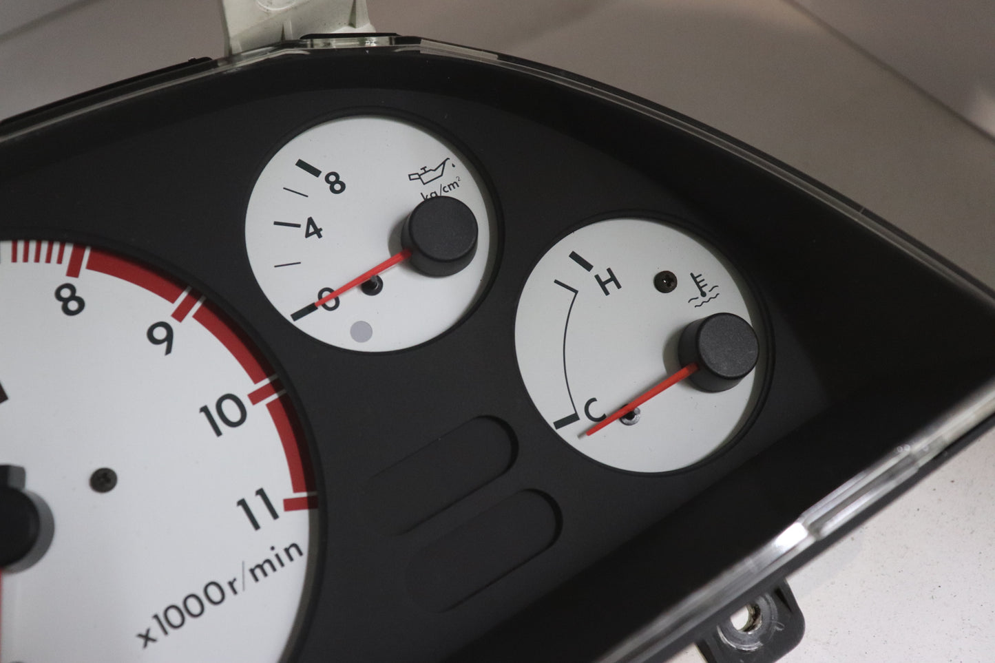 【USED】 Nismo 320km Speedometer Cluster White - BNR32