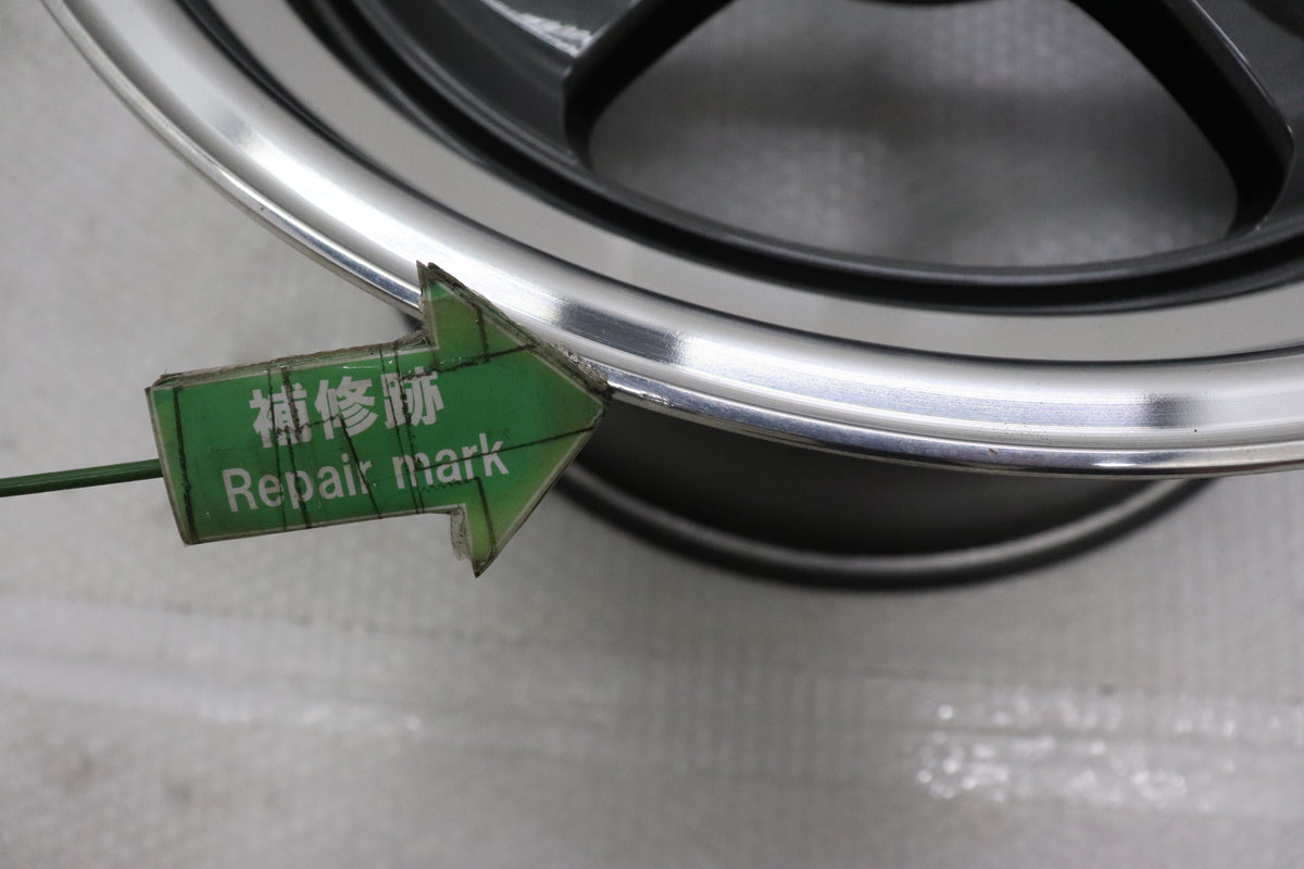 【USED】 RAYS VOLK RACING 21C 18×10.5J 15 5H/PCD114.3