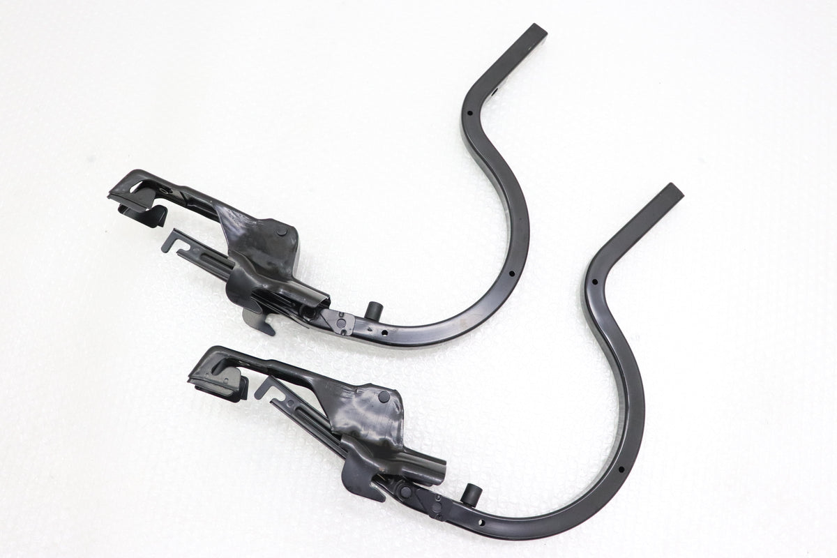 【USED】 NISSAN Trunk Hinge - BNR32