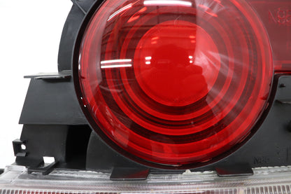【USED】NISSAN Tail Lamp RHS - BCNR33 **JP**