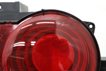 【USED】NISSAN Tail Lamp RHS - BCNR33 **JP**