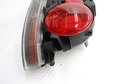 【USED】NISSAN Tail Lamp RHS - BCNR33 **JP**