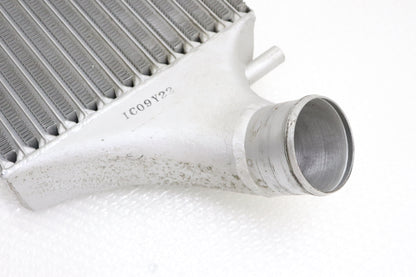 【USED】 Aftermarket Intercooler - BCNR33