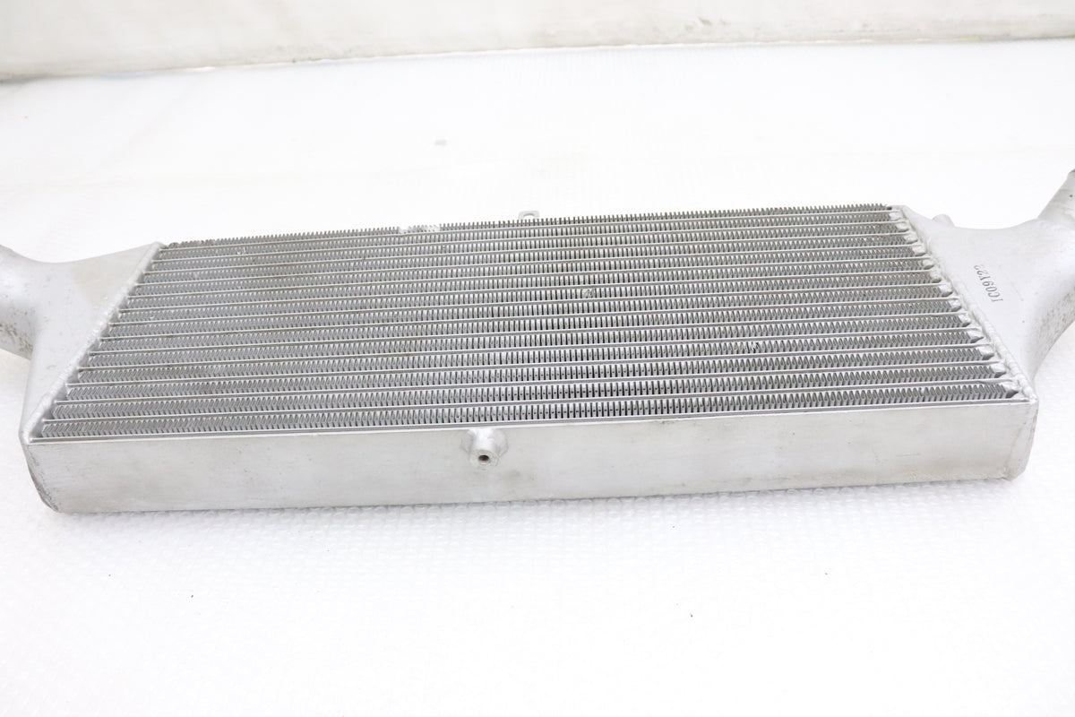 【USED】 Aftermarket Intercooler - BCNR33