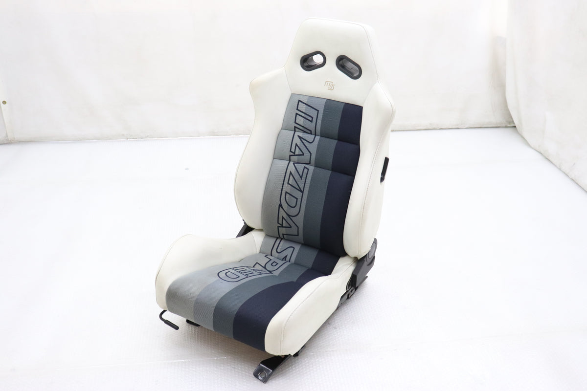 【USED】 Mazda Speed Sport Seat White Leather RHS - FD3S