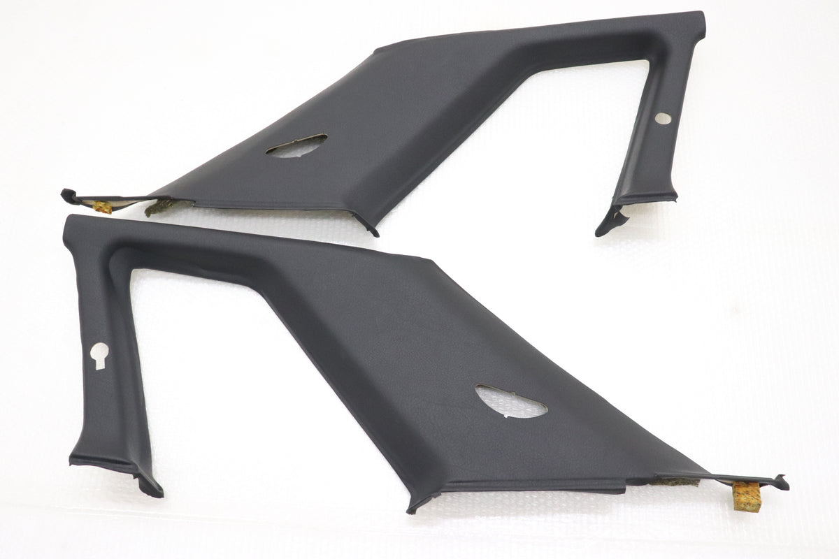 【USED】 NISSAN Rear Quarter Inner Panel C Pillar Trim Pair Set - BNR32