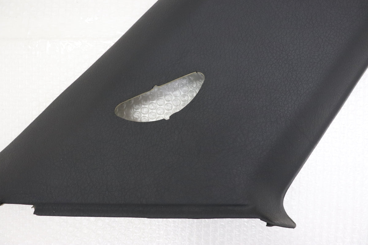 【USED】 NISSAN Rear Quarter Inner Panel C Pillar Trim Pair Set - BNR32