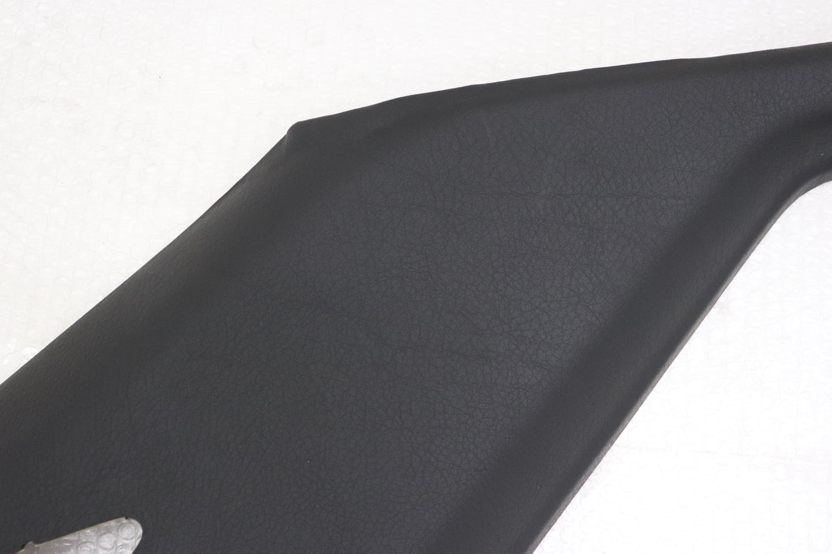 【USED】 NISSAN Rear Quarter Inner Panel C Pillar Trim Pair Set - BNR32
