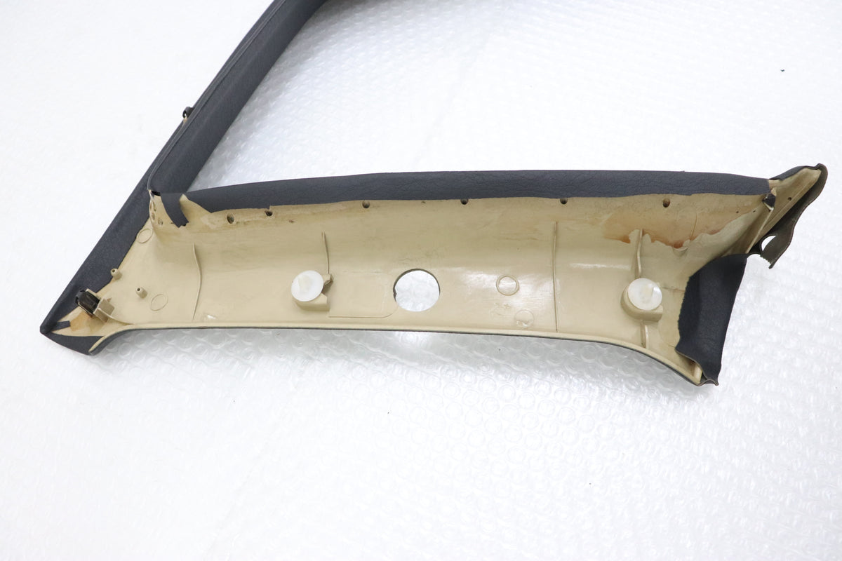 【USED】 NISSAN Rear Quarter Inner Panel C Pillar Trim Pair Set - BNR32