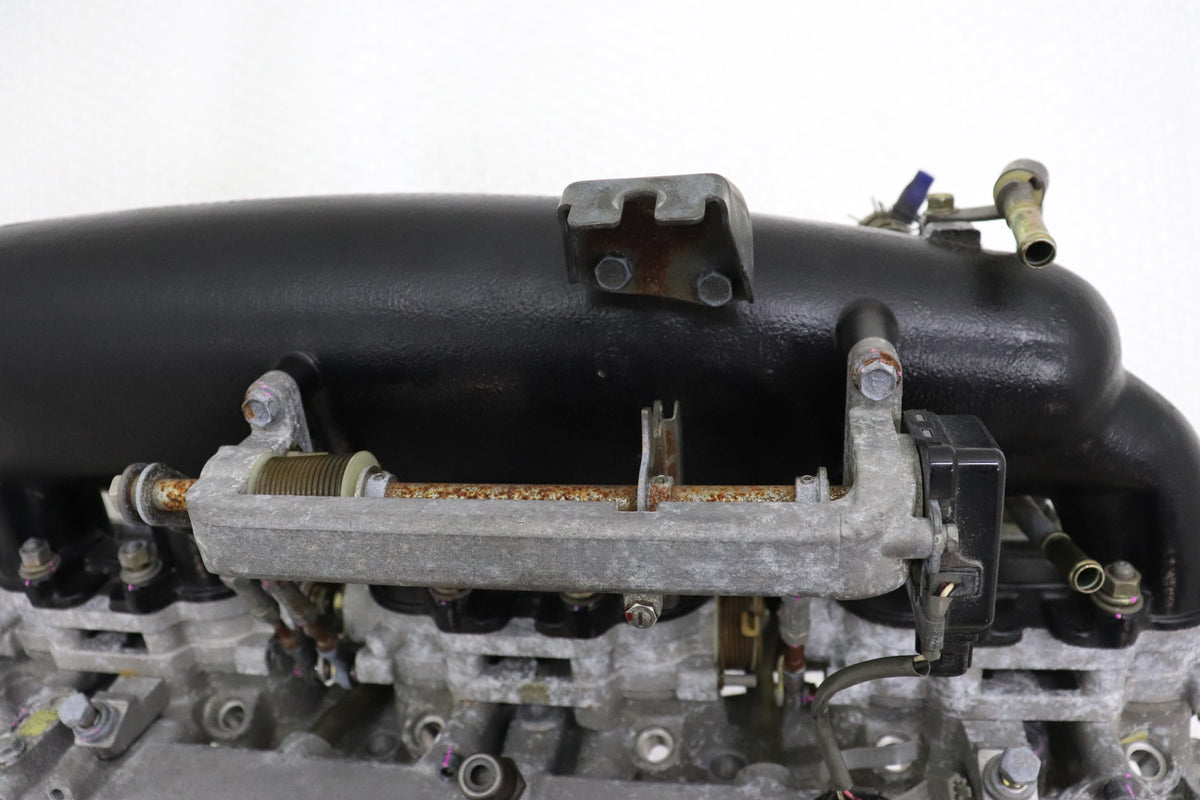 【USED】 Surge Tank with Intake Manifold - BNR32