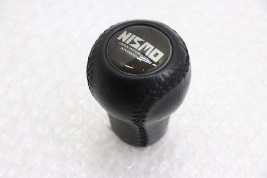 【USED】 NISMO Old Logo Shift Knob - M10 **JP**