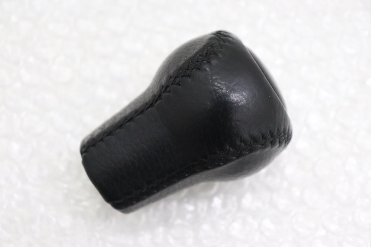 【USED】 NISMO Old Logo Shift Knob - M10 **JP**