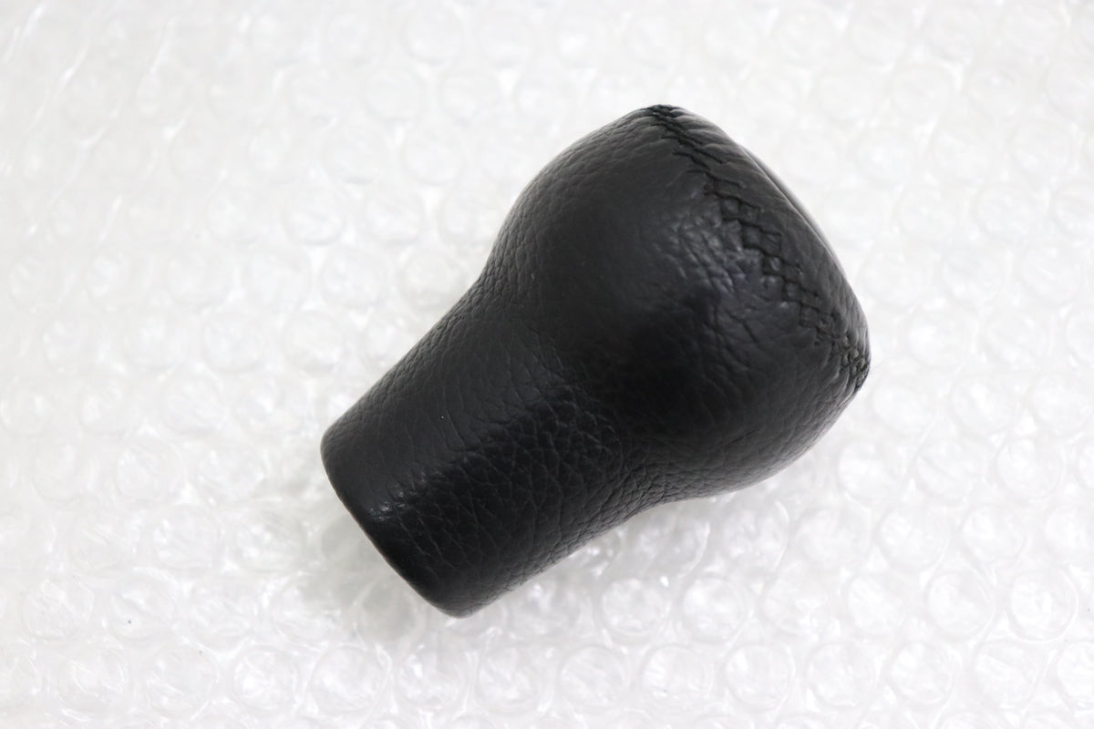 【USED】 NISMO Old Logo Shift Knob - M10 **JP**
