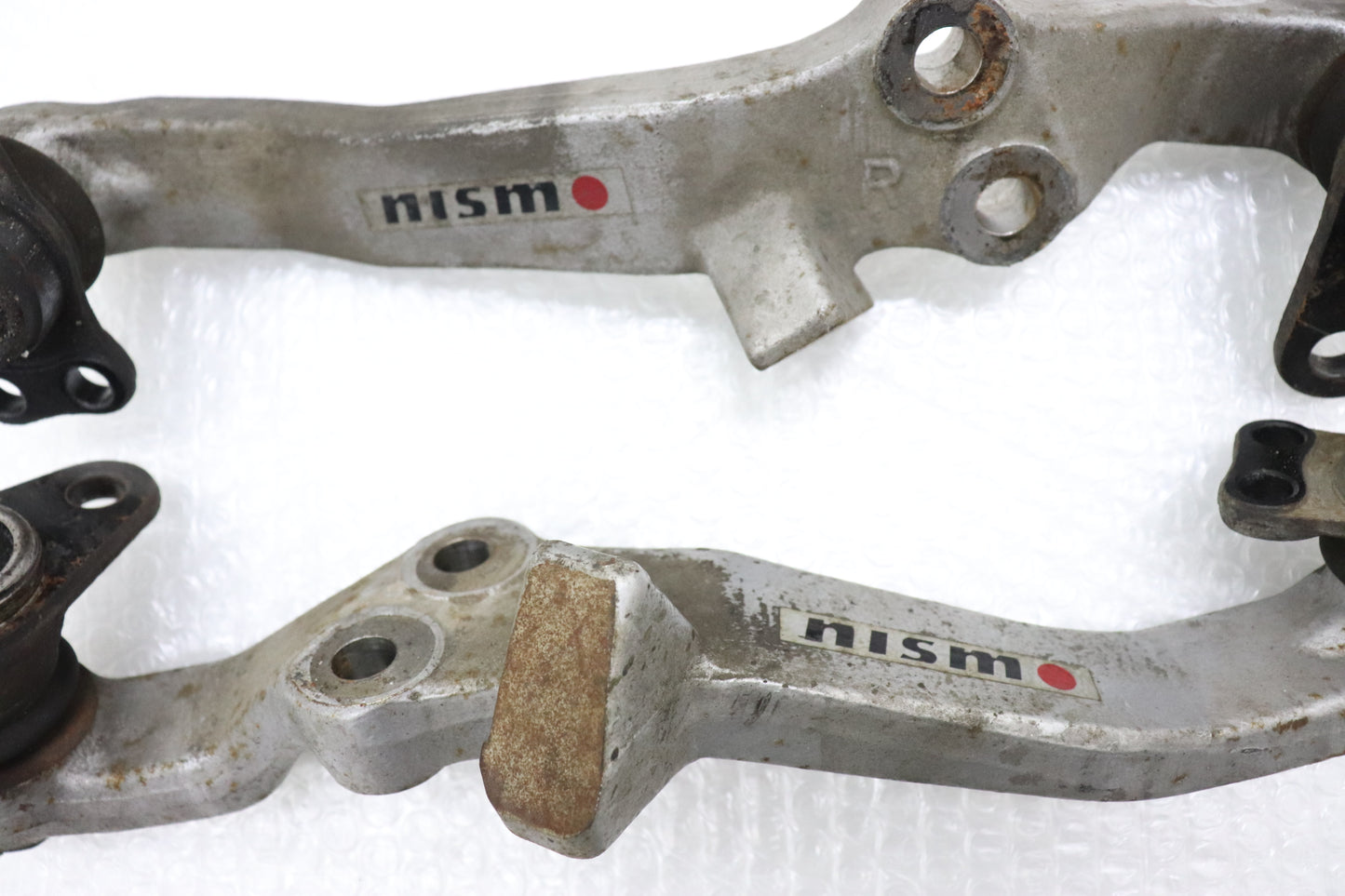 【USED】 NISMO Front Lower Arm - BCNR33